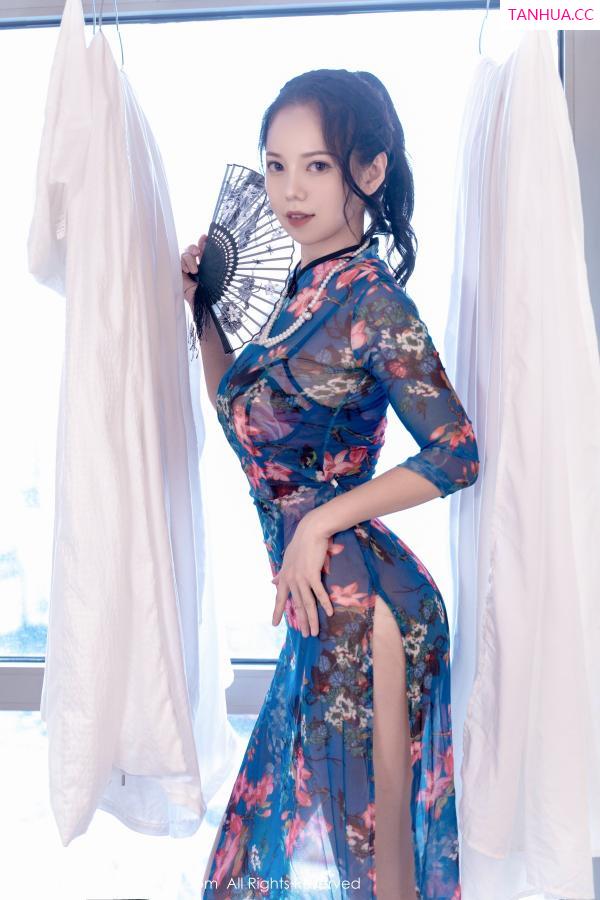   [XiuRen]高清写真图 2022.11.08 No.5819 大美妞儿 旗袍丝袜第8张图片